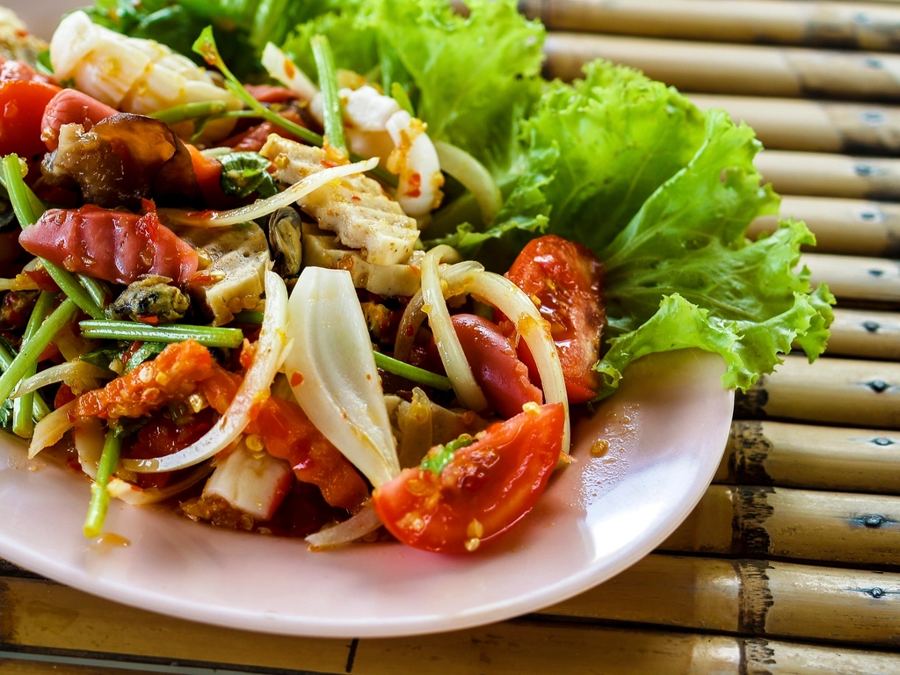 Som tam with crab & pla ra